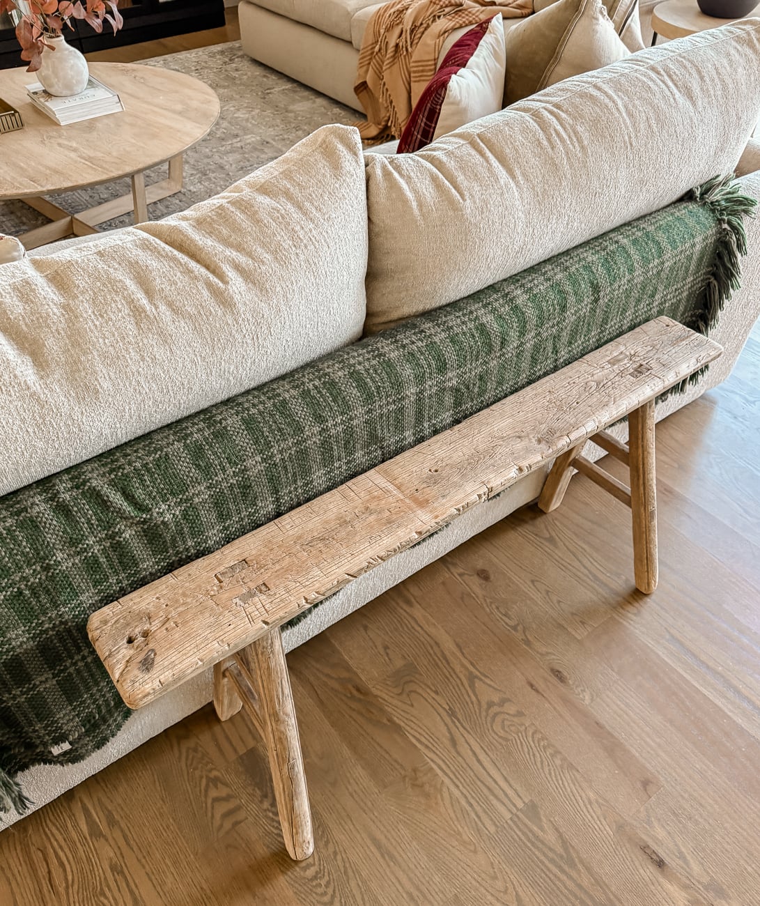 Cozy fall living room. Modern farmhouse living room ideas. 