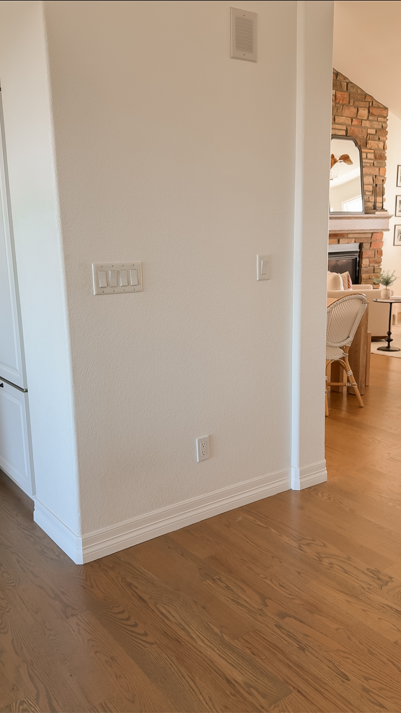 New Console Table + Decor Idea