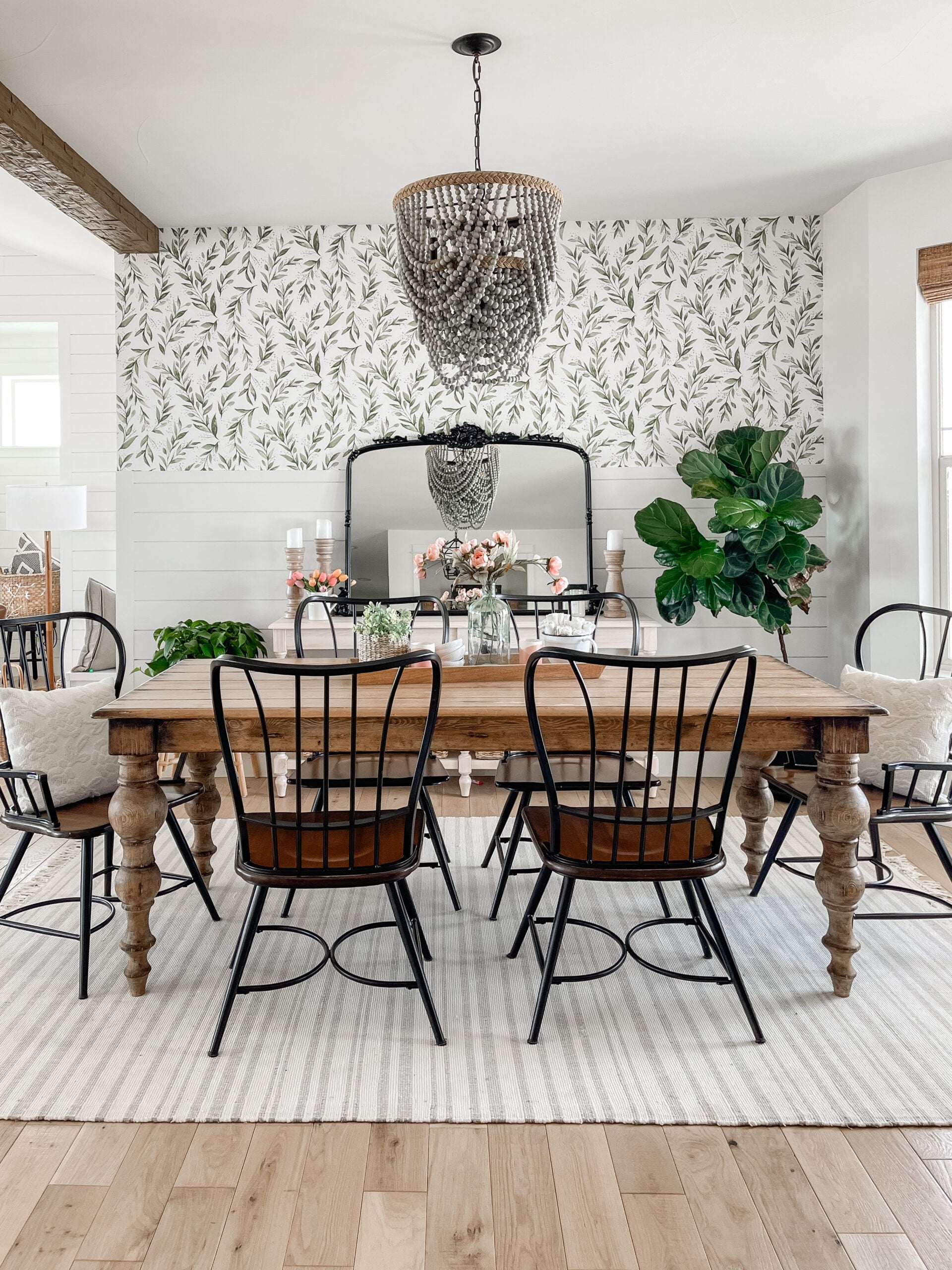 Simple Spring Dining Room + New Rug