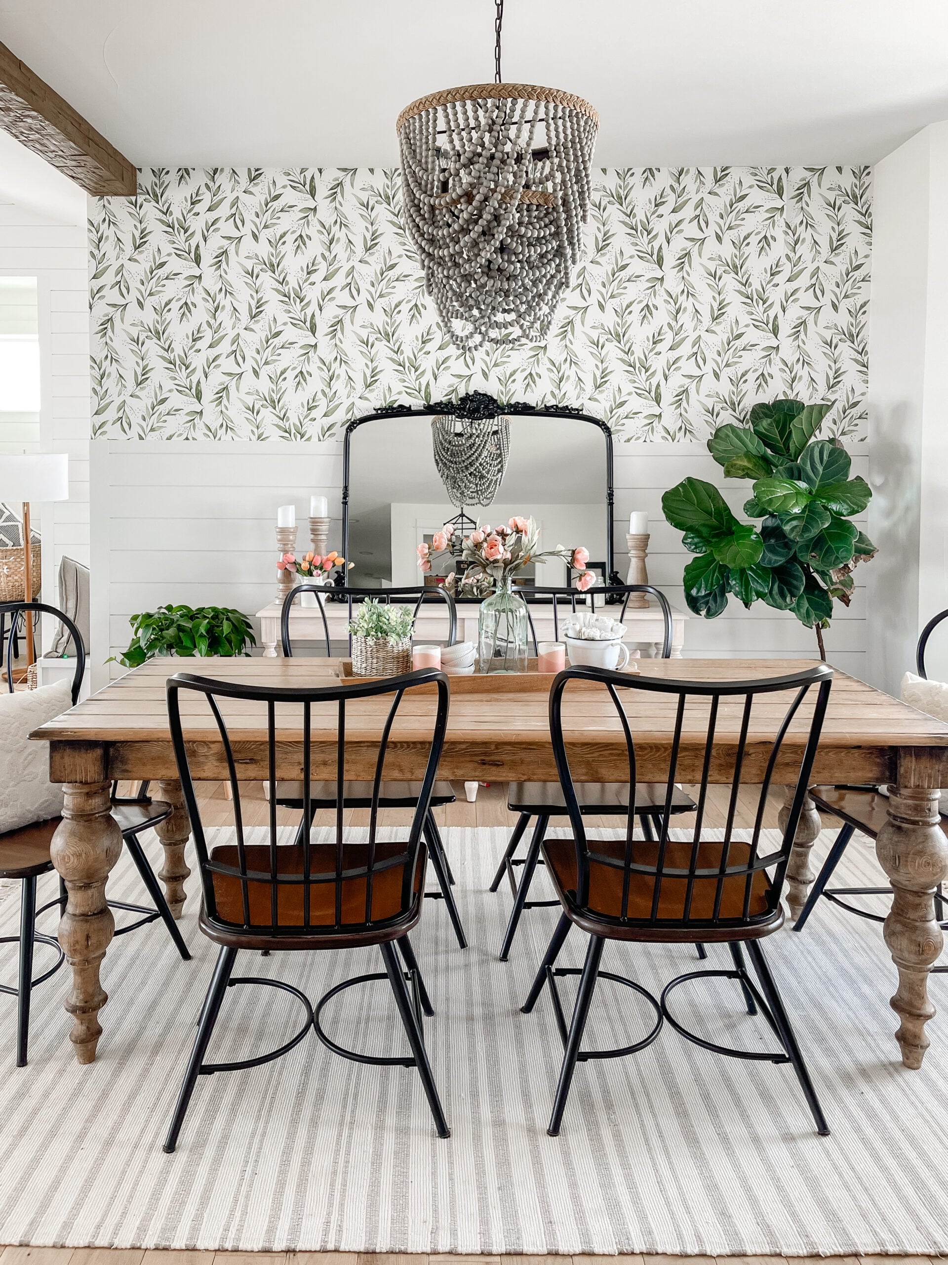 Simple Spring Dining Room + New Rug